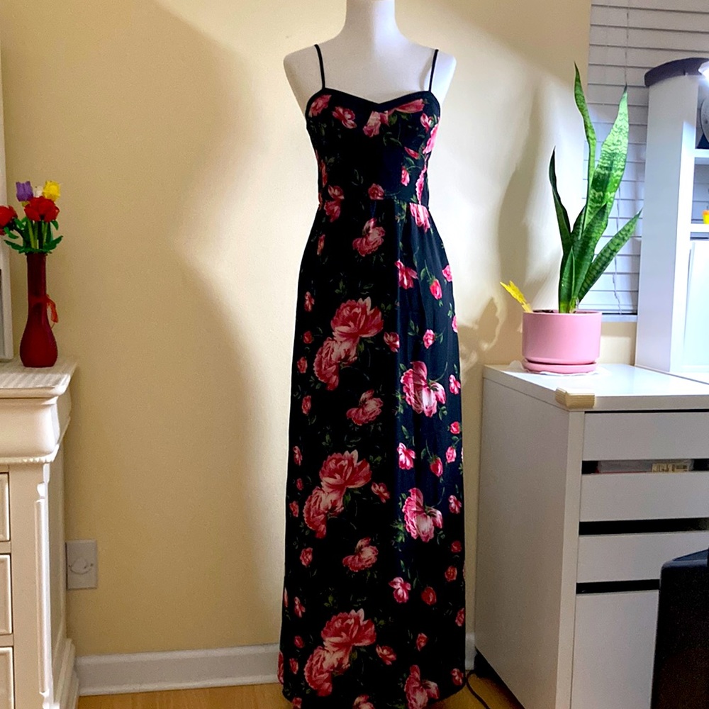 Black floral pink rose maxi dresss S